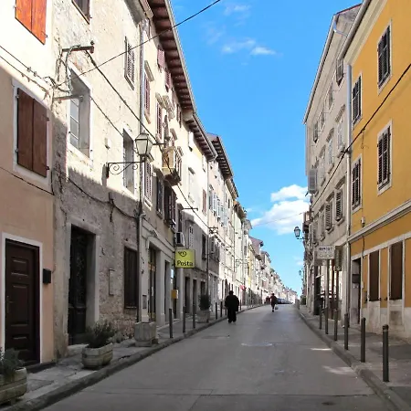 Black&white By Interhome Vodnjan