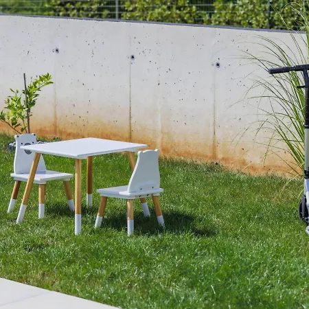 Black&white By Interhome * Vodnjan