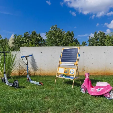 Black&white By Interhome Villa