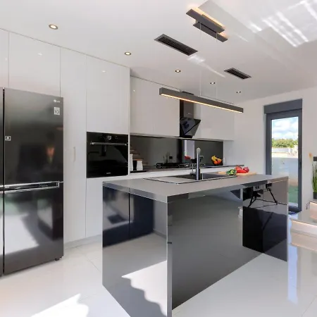 Villa Black&white By Interhome Vodnjan