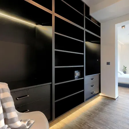 Black&white By Interhome *